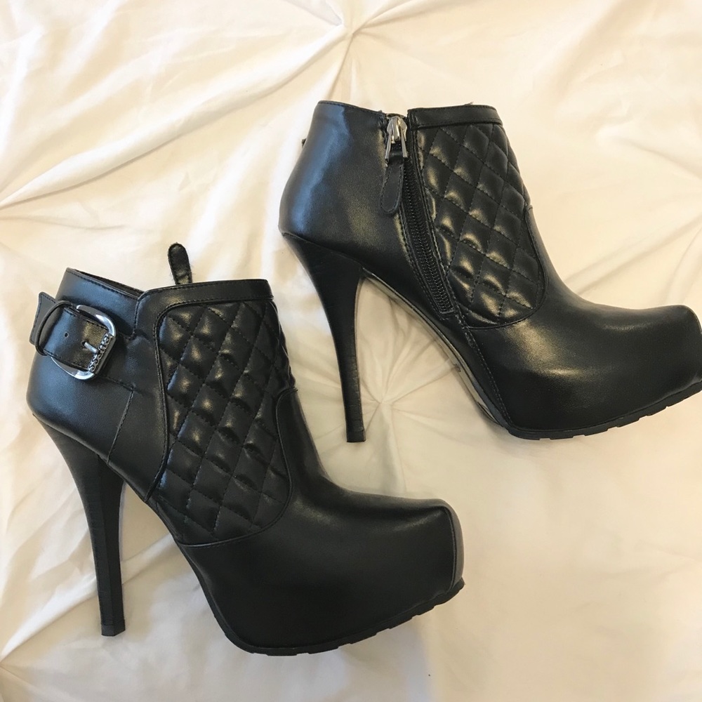 Guess 5inch heel booties Black size 8
